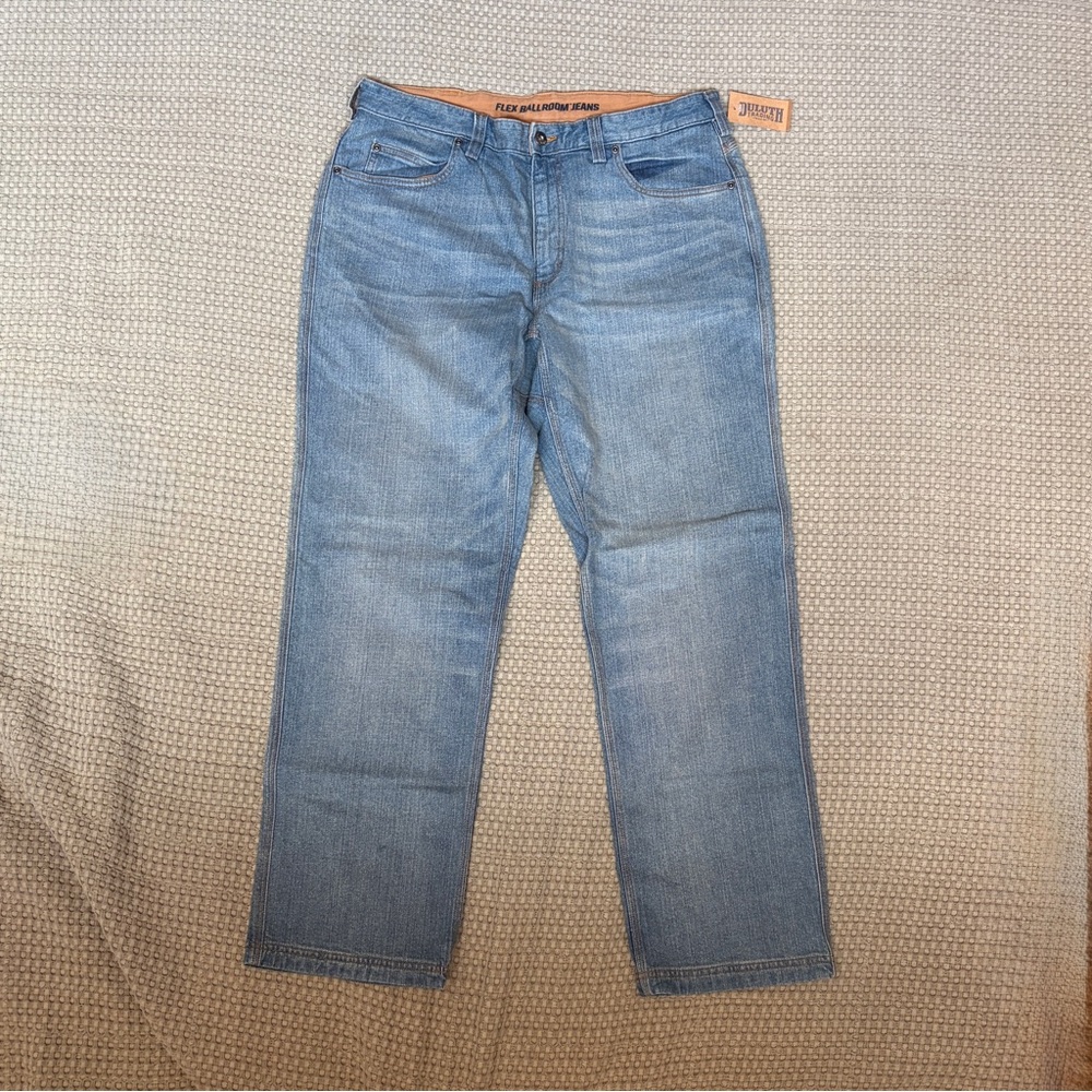 Men’s Duluth Straight-Leg Flex Jeans